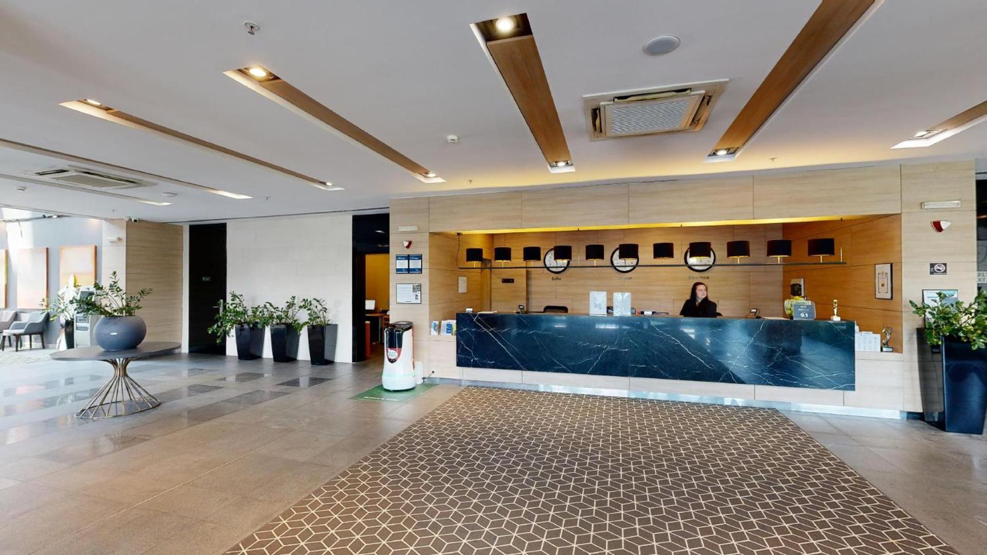 Best Western Premier Sofia Airport Hotel Экстерьер фото